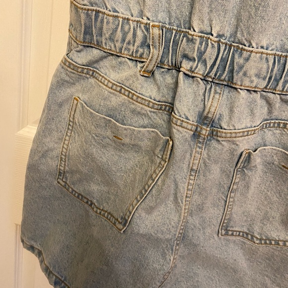 Zara women Denim Button Up Shorts Romper Jumpsuit Size Medium - Picture 7 of 10
